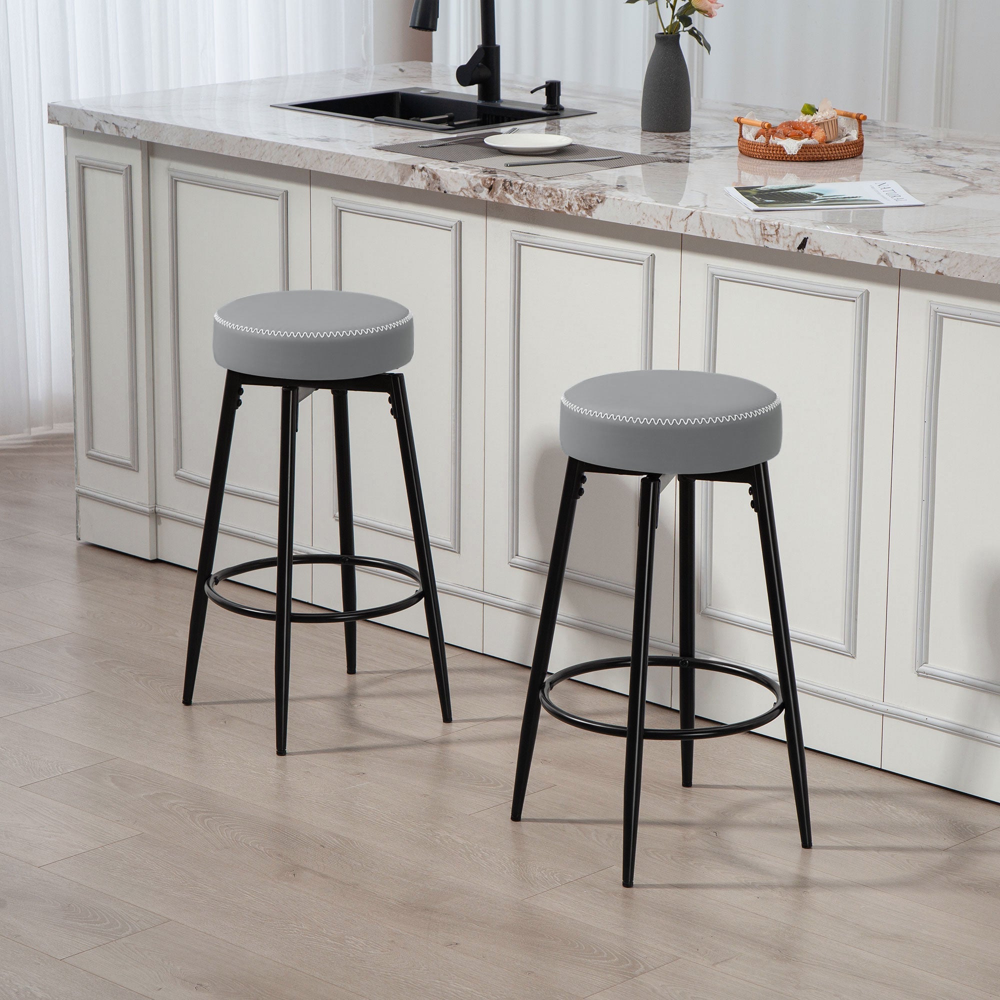 Elegant HOMCOM Set of Two Faux Leather Bar Stools - in Sophisticated Grey/Black