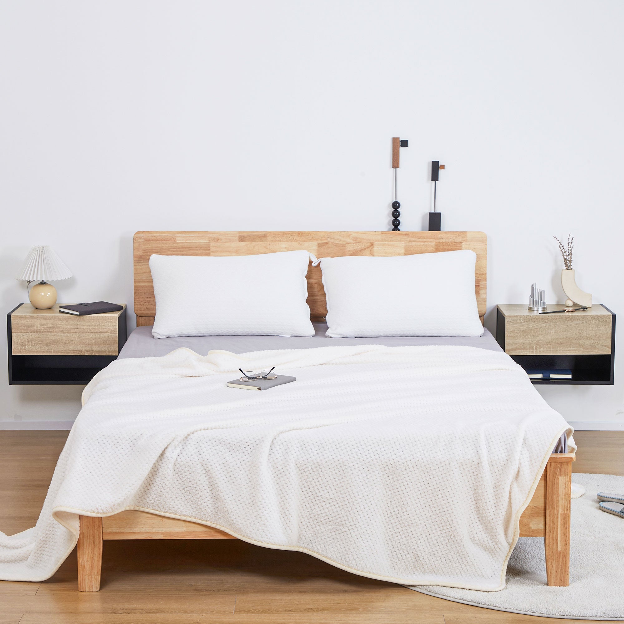 Elegant HOMCOM Floating Bedside Table Set of 2, Wall Mounted Bedside Cabinet with Drawer and Open Shelf, Modern Nightstand for Bedroom, 46 x 30 x 30 cm, Oak Tone